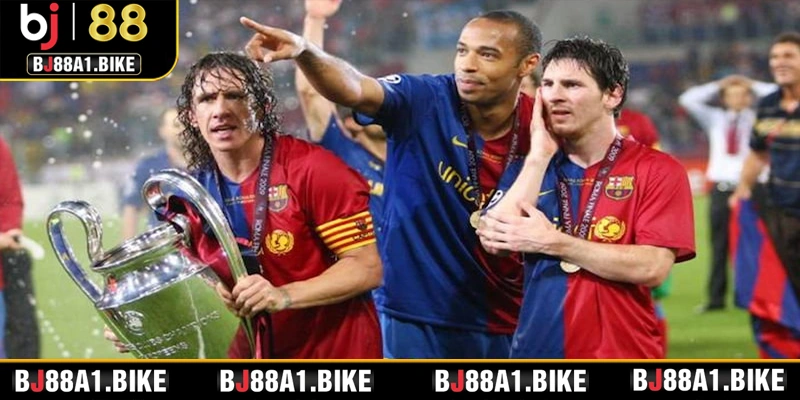 Tiki taka là một trong những chiến thuật bóng đá nổi tiếng nhất